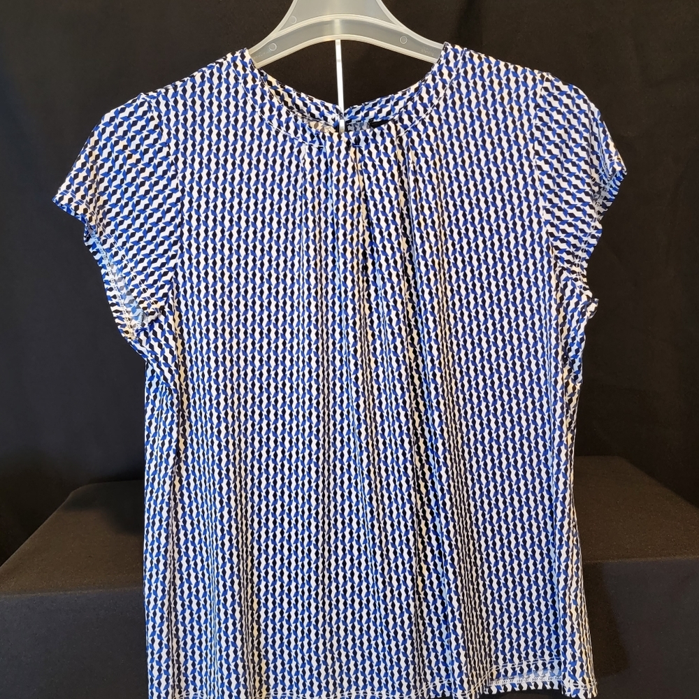 Liz Claiborne geometric blouse